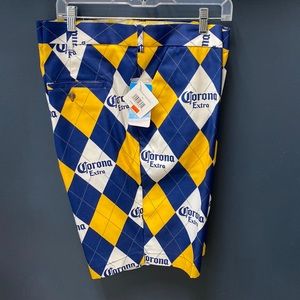 Corona extra golf short